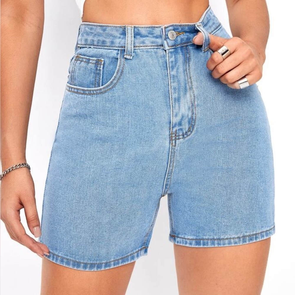 mom shorts